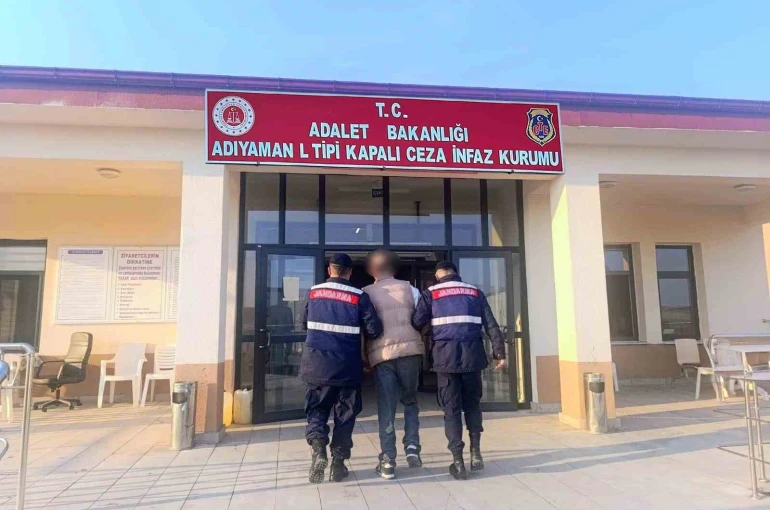 Aranması bulunan 2 şahıs yakalandı 