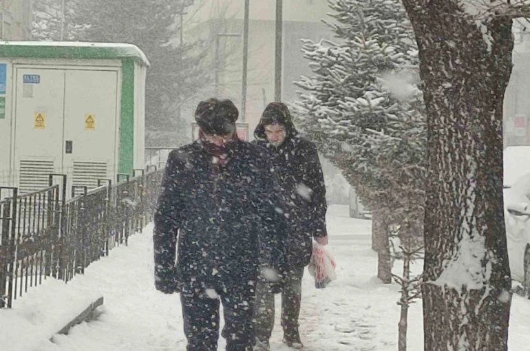 Ardahan’da 45 köy yolu ulaşıma kapandı 