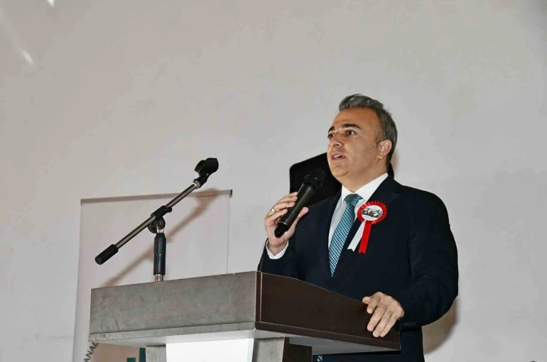 Ardahan’da Öğretmenler Günü kutlandı