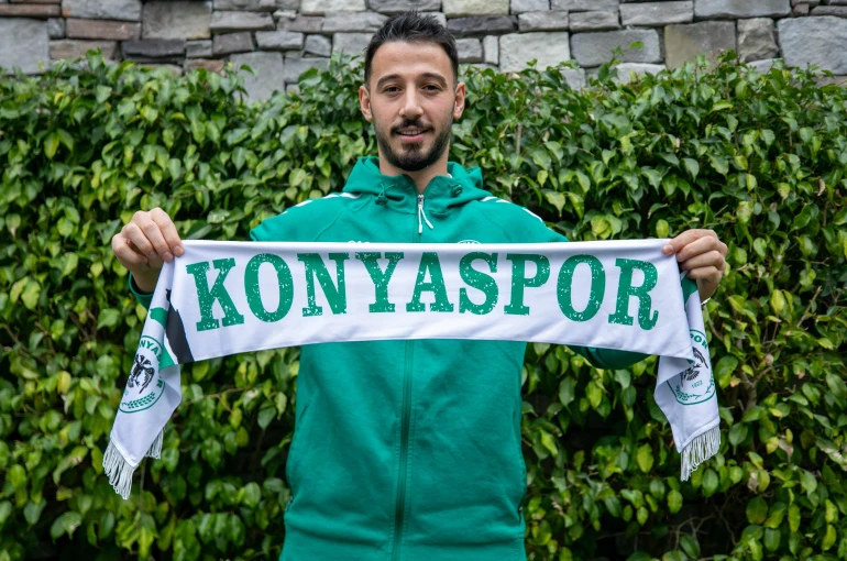 Arif Boşluk resmen Konyaspor’da! 3,5 yıllık anlaşma sağlandı