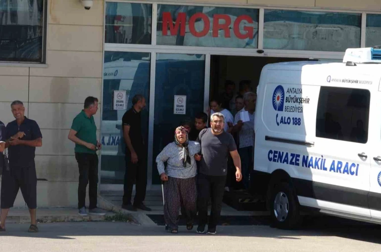 Arkadaşını ziyarete giden genç kazada hayatını kaybetti