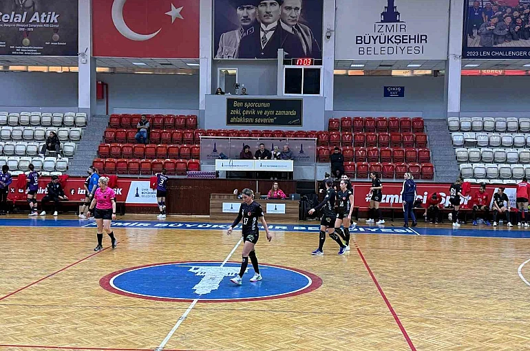 Armada Praxis Yalıkavakspor ikinci yarıya hazır 