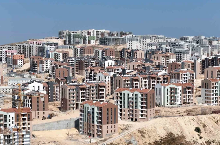 Arnavutköy’de sosyal konutlar hızla yükseliyor 