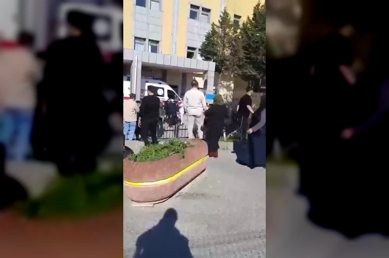Arnavutköy’de trafik kavgası hastaneye taştı: 2 yaralı 