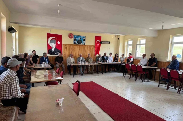 Arpaçay’da köylerin ihtiyaçları yerinde incelendi