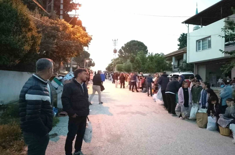 Asırlık gelenekle çocukların yüzü gülüyor