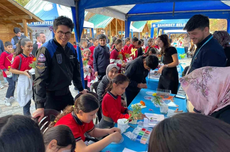 Astronot Tuva Cihangir Atasever, Şahinbeyli öğrencilerle buluştu 