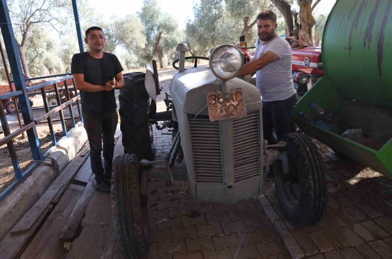 Ata yadigarı traktör 77 yıldır çalışıyor 