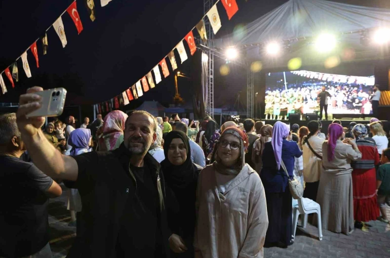 Atakum’da üçüncü kez düzenlenen Fındık Festivali’ne yoğun ilgi 