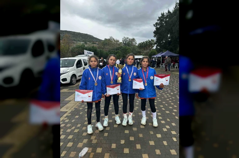 Atletizmde bir ilk: 4 kız kardeş kürsüye çıktı