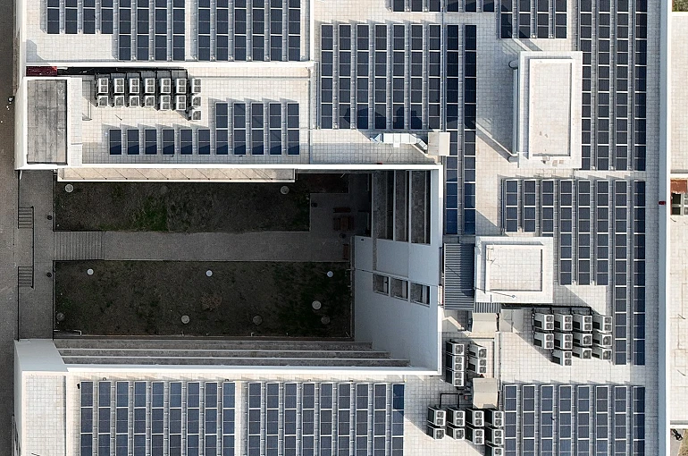 ATÜ güneş enerjisinde yeni bir adım daha attı: GES için ihale süreci başlatıldı 