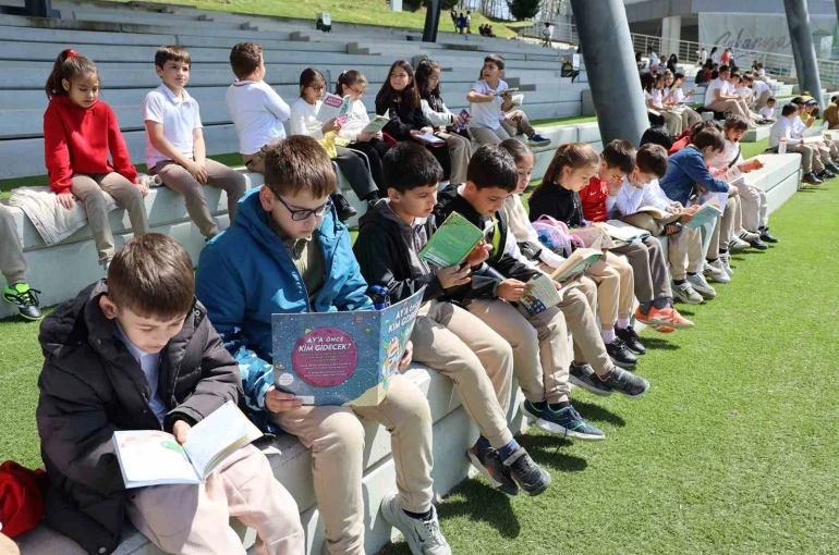 Ayçiçek Bisiklet Vadisi’nde minikler öğrenciler ağırlandı 