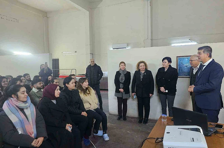 Aydın Atatürk Devlet Hastanesi’nde sağlık kadrosuna uyum eğitimi 