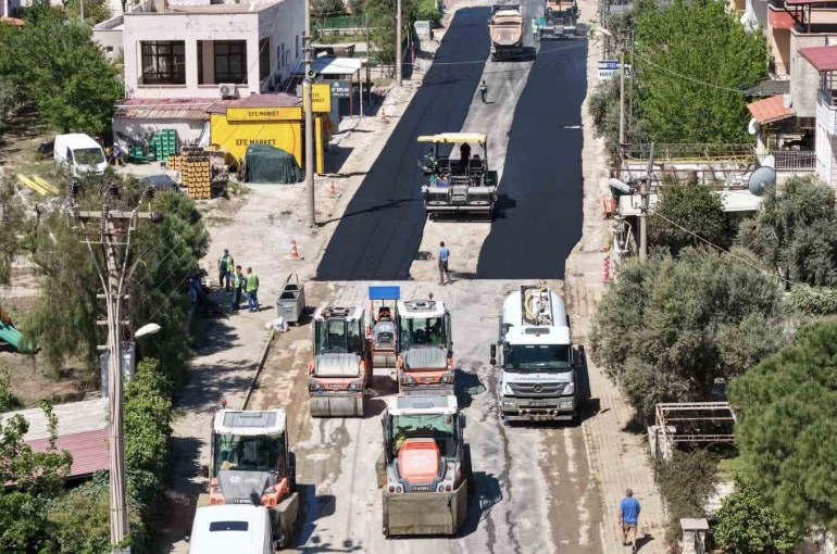 Aydın Büyükşehir Akbük yolunu yeniliyor 