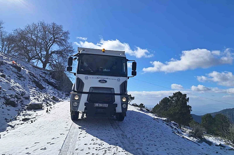 Aydın Büyükşehir Belediyesi’nden Paşa Yaylası’nda tuzlama çalışması 