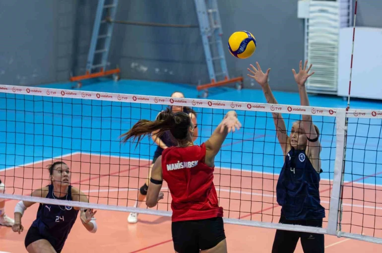 Aydın Büyükşehir Belediyespor, hazırlık maçında Manisa BBSK’yi mağlup etti 