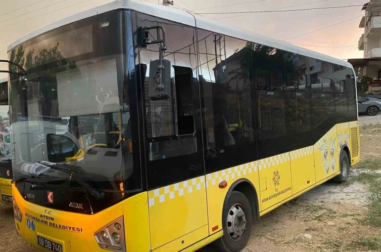 Aydın Büyükşehir otobüsleri tahliye için beklemede 