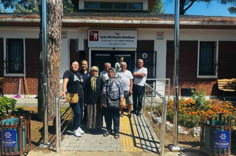 Aydın Büyükşehir, sağlık hizmetlerini yüzlerce vatandaşla buluşturuyor 