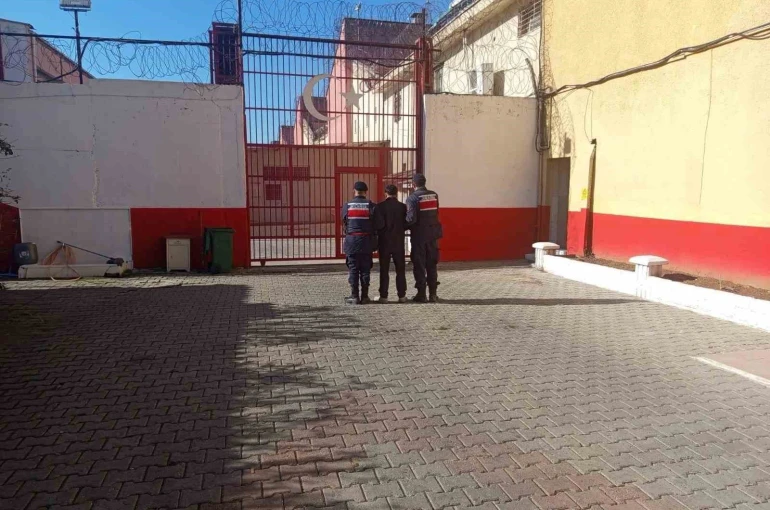 Aydın’da 2 aranan şahıs yakalandı