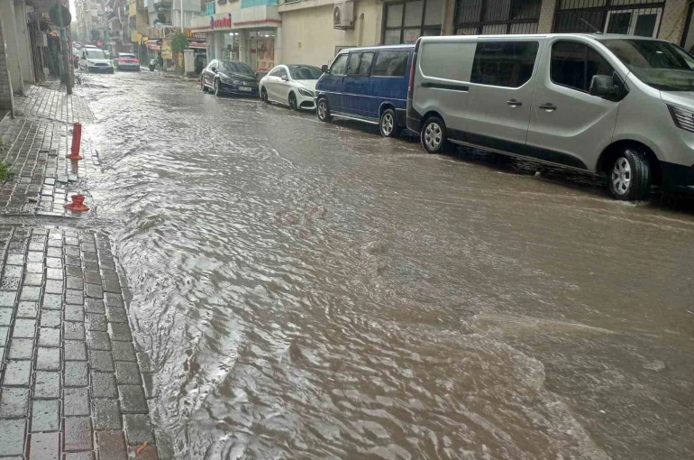 Aydın’da beklenen yağmur başladı