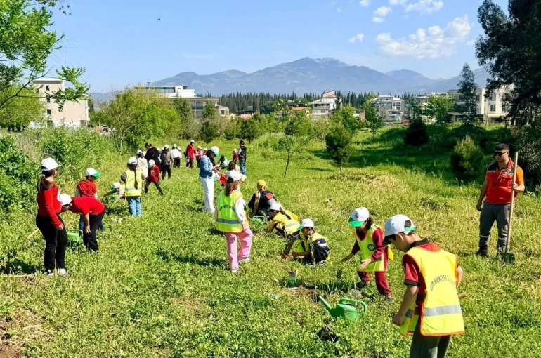 Aydın’da öğrenciler doğayla buluştu 