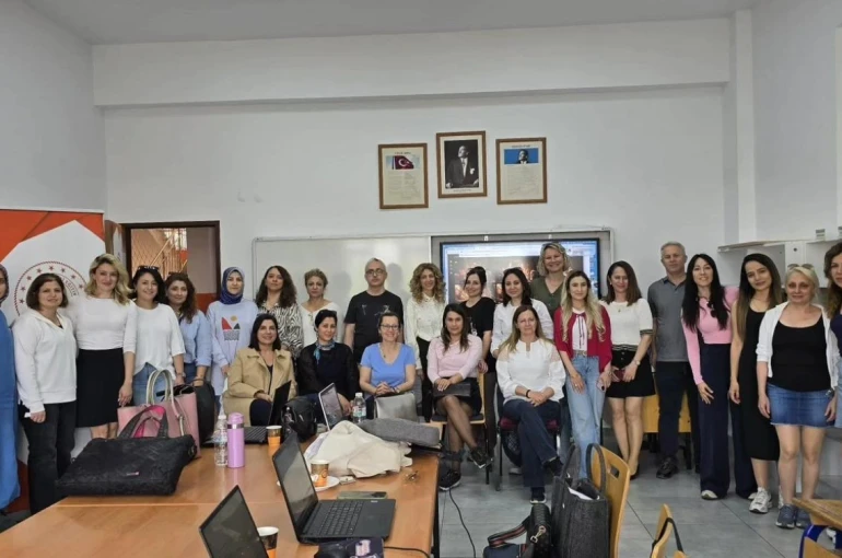 Aydın’da öğretmenlere yapay zeka destekli eğitim atölyesi 