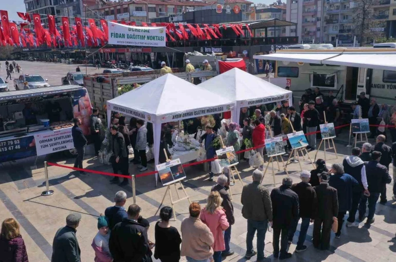 Aydın’da Orman Haftası kapsamında 6 bin fidan ücretsiz dağıtıldı 