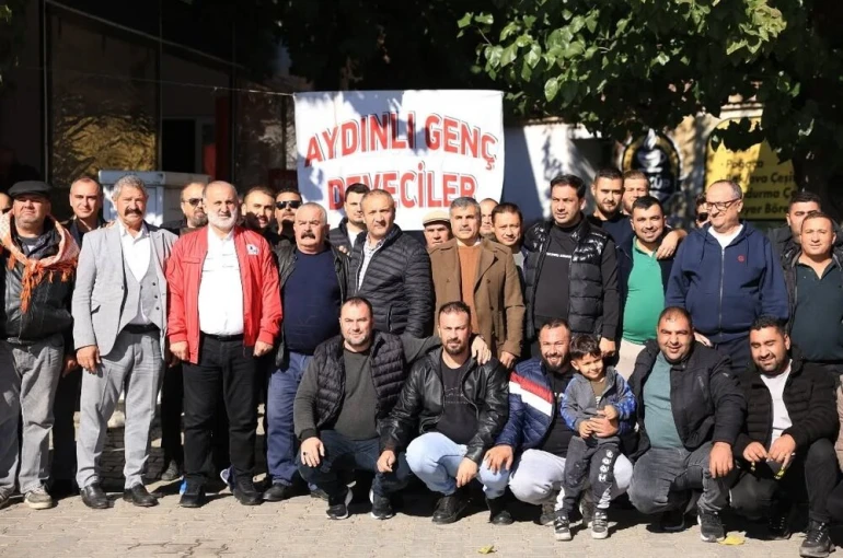 Aydınlı deveciler havut hayrında bir araya geldi 
