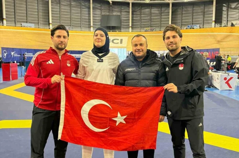 Aydınlı taekwondocu Avrupa şampiyonu oldu 