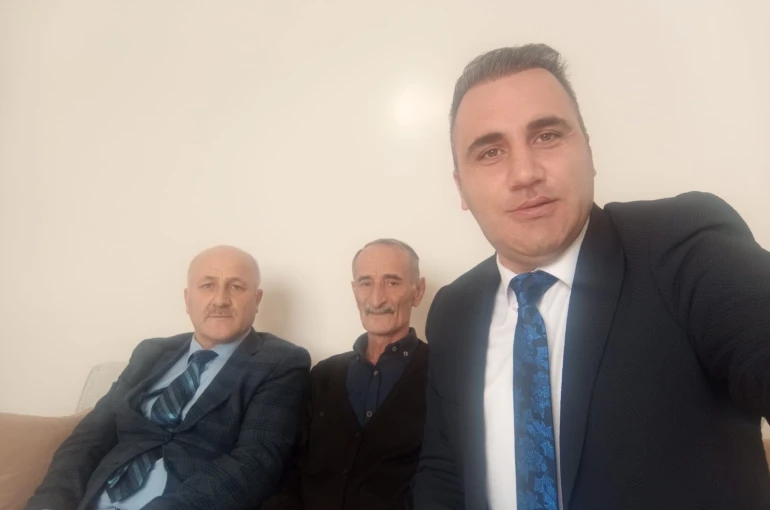 Aydıntepe’de emekli öğretmene vefa ziyareti 