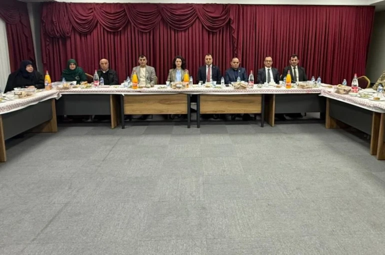 Aydıntepe’de şehit aileleri ve gaziler iftarda buluştu 