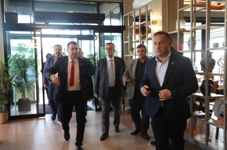 Ayhan Kaya, Emşav Vakfı Başkanı Oldu