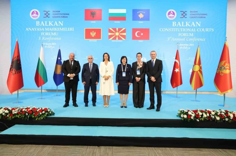 AYM Başkanı Özkaya: "İş birliği artık somut karar mekanizmasına ihtiyaç duyuyor" 