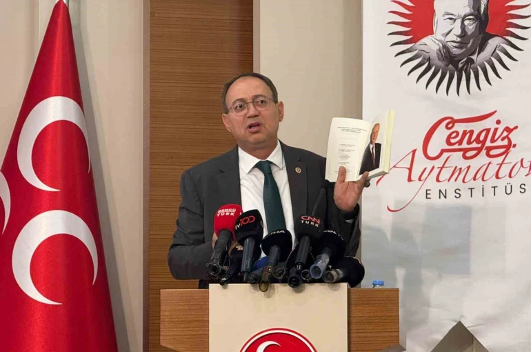 Aytmatov’un başyapıtı "Cemile" Ortak Türk Alfabesi ile yeniden yayımlanıyor