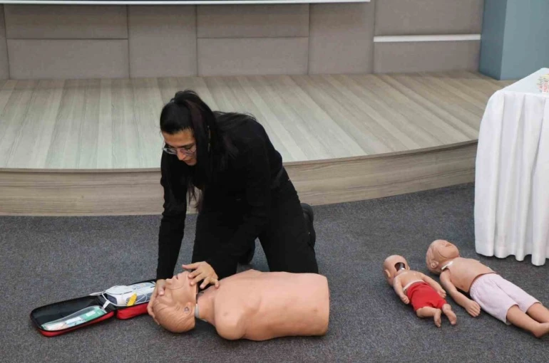 AYTO üyelerine temel ilk yardım eğitimi