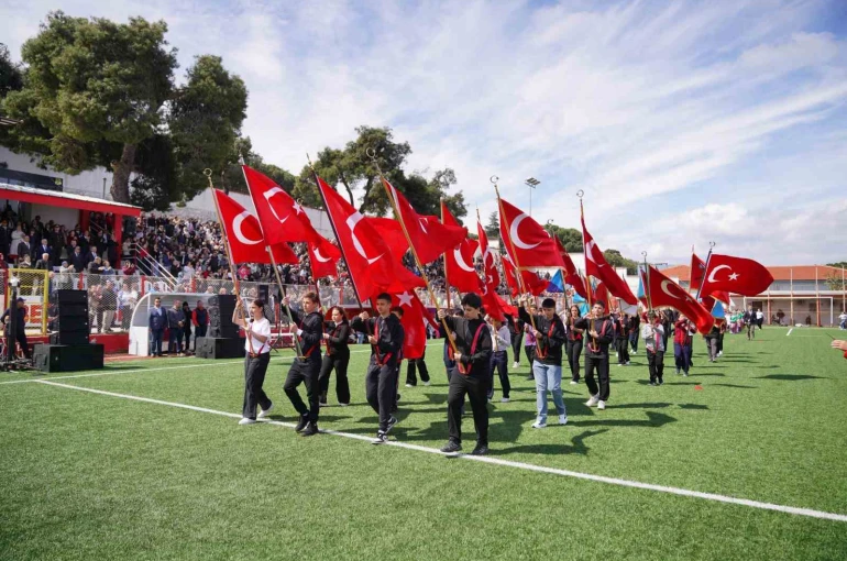 Ayvalık’ta 23 Nisan 106. kez coşkuyla kutlandı 