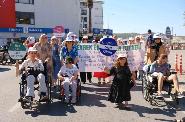 Ayvalık’ta 33. Engelliler Şenliği coşkusu 