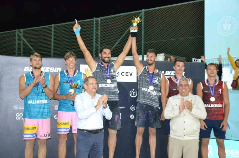 Ayvalık’ta düzenlenen "2025 Plaj Voleybolu Dünya Turu" sona erdi 