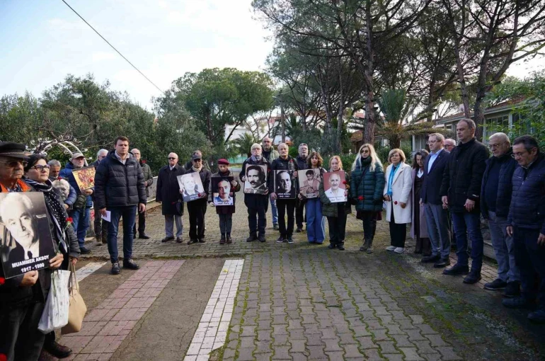 Ayvalık’ta Uğur Mumcu unutulmadı 