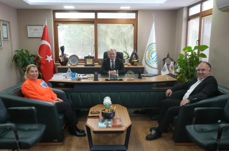 Ayvalık’tan Edremit Ticaret Odasına ziyaret