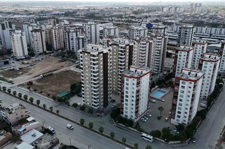 ‘Az hasarlı’ evler emsallerine oranla yüzde 30 daha az fiyata satılıyor 