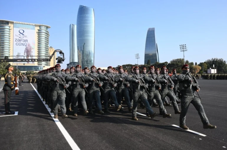 Azerbaycan, Karabağ Zaferi’nin 5. yılını askeri geçit töreniyle kutladı 