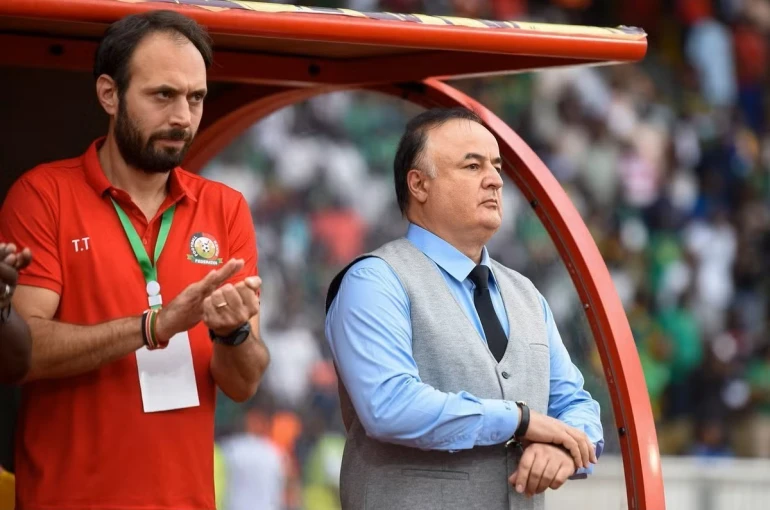 Azerbaycan’da ilk aday Engin Fırat 