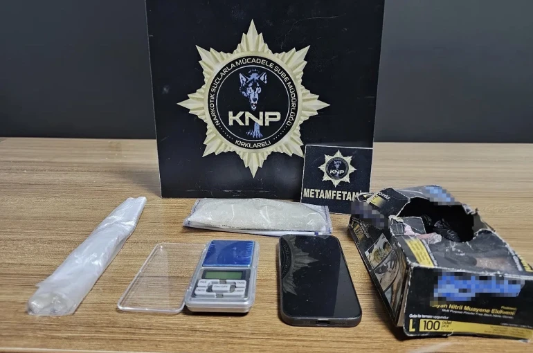 Babaeski’de 130 gram metamfetamin ele geçirildi: 2 tutuklama