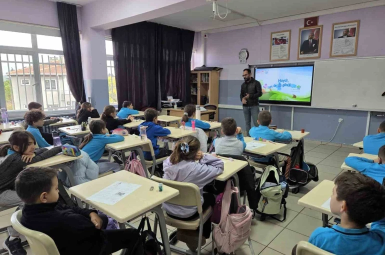 Babaeski’de öğrencilere su verimliliği, gıda israfı ve beslenme eğitimi 