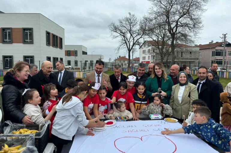 Babaeski’de Sağlıklı Çocuk Sağlıklı Gelecek" etkinliği düzenlendi 
