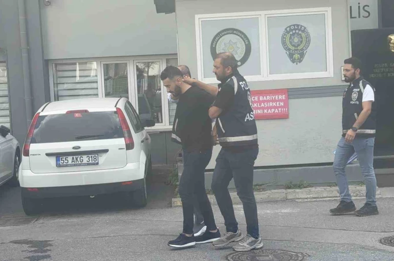 Babaya tokat atan şahıs ve kardeşi adliyeye sevk edildi 