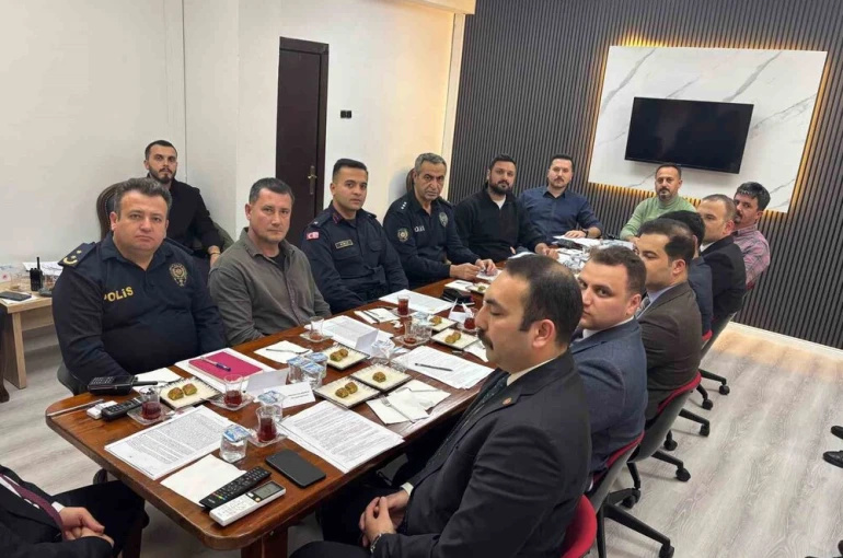 Bafra’da dolandırıcılık soruşturmaları için yeni tedbirler görüşüldü 