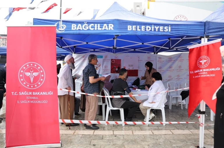 Bağcılar Meydanı’nda ücretsiz sağlık hizmeti 