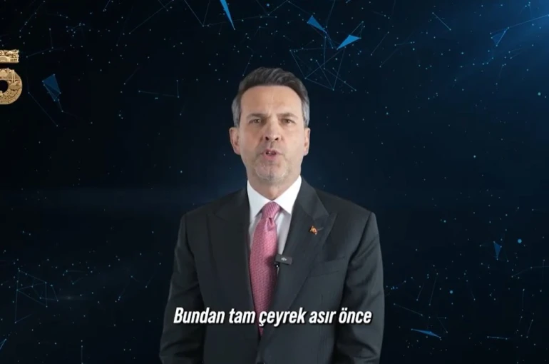 Bakan Bayraktar, AK Parti’nin 25’inci kuruluş yıl dönümünü kutladı